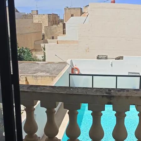 Guestelia Gozo Nadur