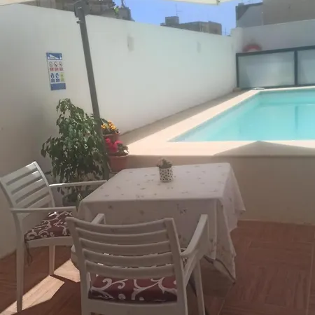 Bed & Breakfast Guestelia Gozo 3*